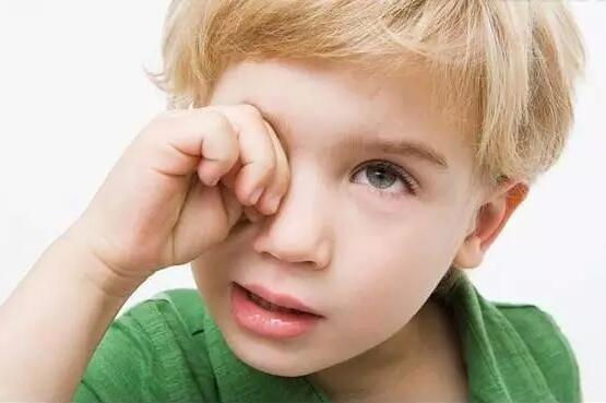 蘭州眼科專家：眼睛發(fā)癢的真相你知道嗎？