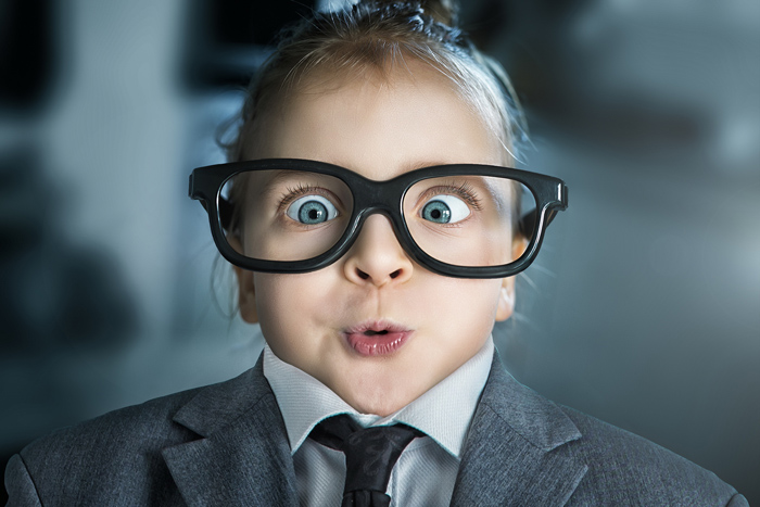 有近視到不怕，沒手機(jī)同學(xué)會(huì)笑話我