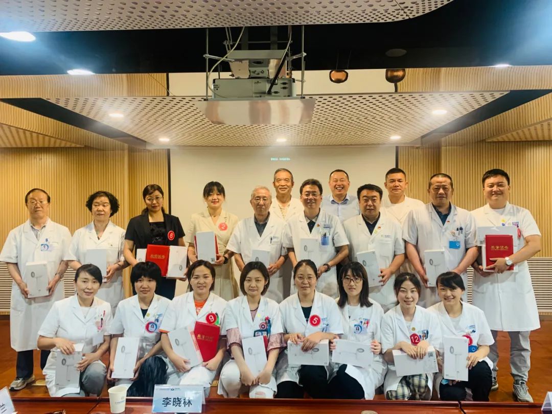 8.19中國醫(yī)師節(jié)丨我院舉辦“青年醫(yī)師演講比賽”獻(xiàn)禮醫(yī)師節(jié)