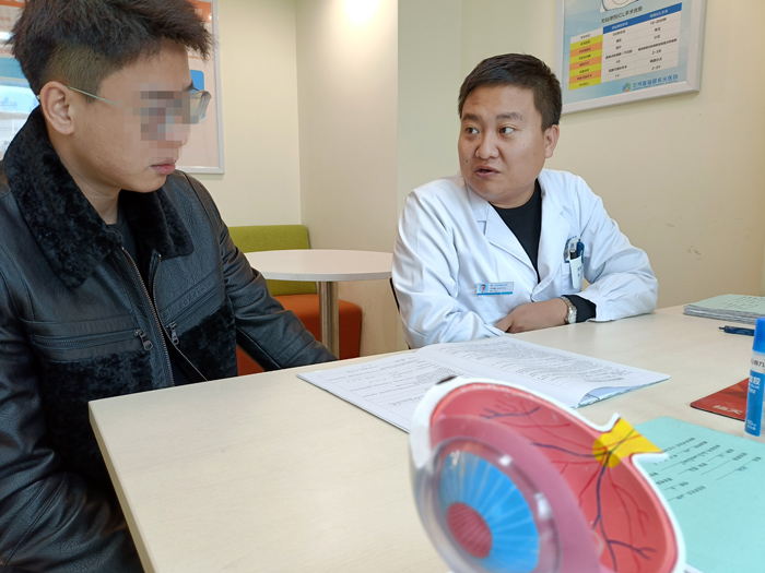 300度近視拖到900度近視，近視手術(shù)是什么感受？