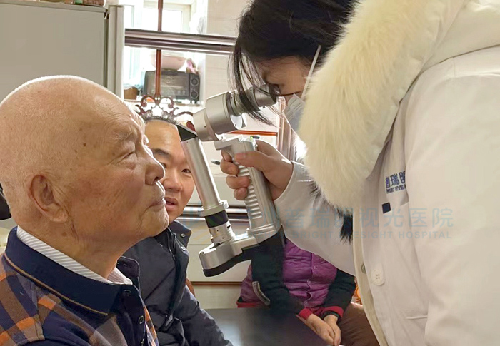 元旦前夕，關(guān)愛抗美援朝老兵傳承紅色基因