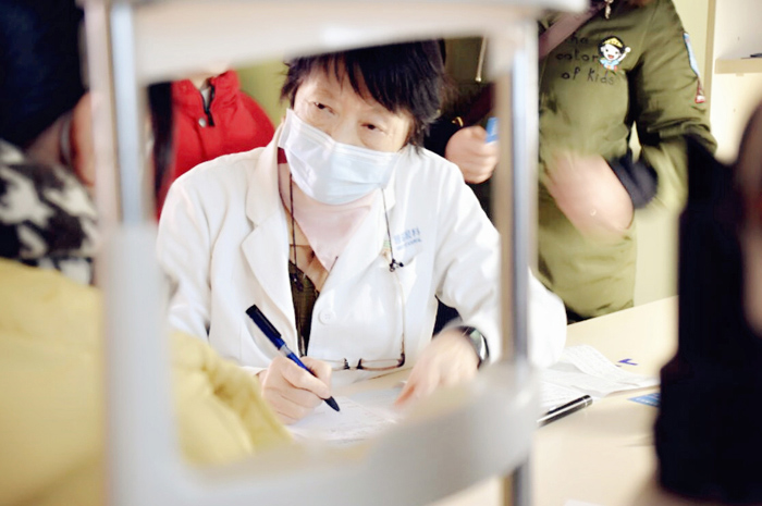 寒假弱視診療，注意事項