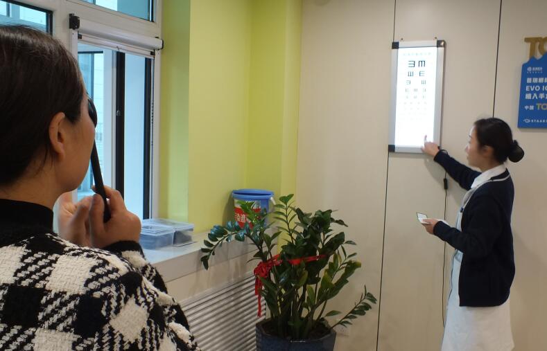 寒假摘鏡總動員中她說：為了自己更美麗呀！